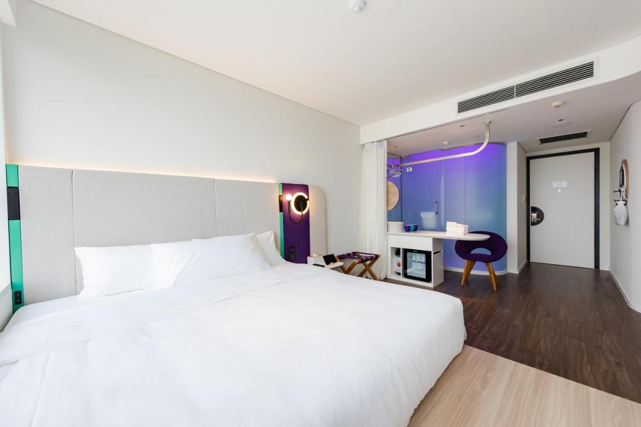 Tru By Hilton Bac Giang City Centre Eksteriør billede